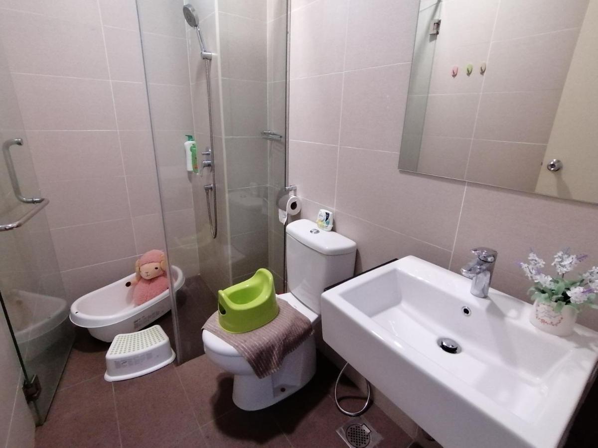 Lejlighed i Malacca centrum på 99 m². Soveværelser: 2. Private badeværelser: 2. Eksteriør billede